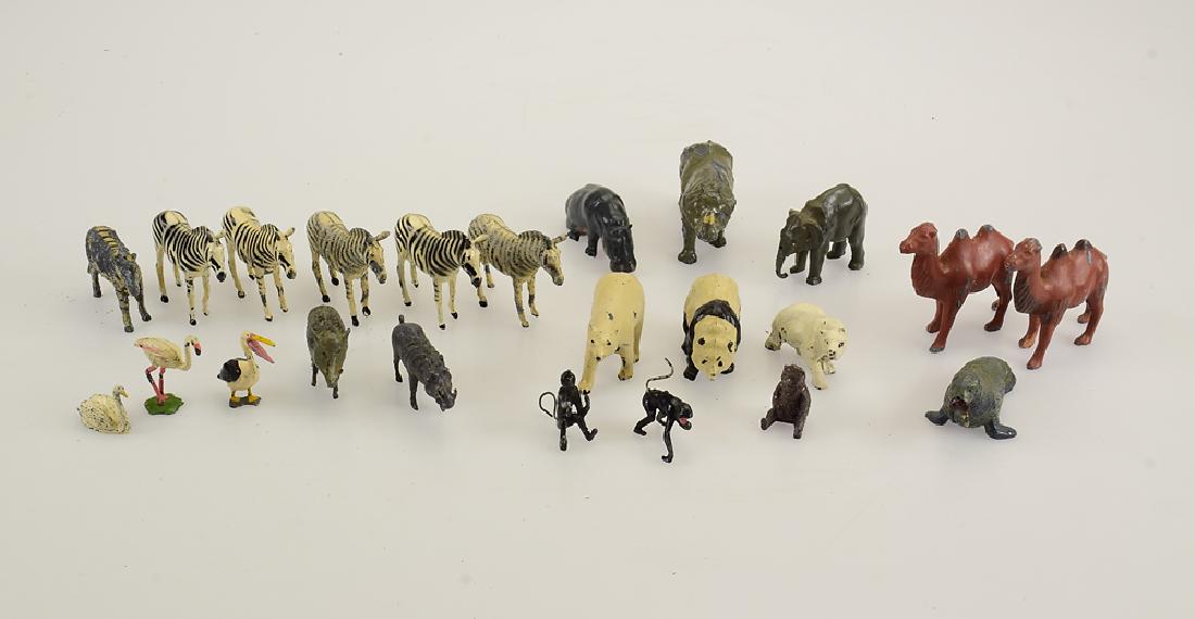 23pcs Cast Metal Figures VINTAGE & ANTIQUE COLLECTIBLE: Details: 23pcs Cast Metal Figures VINTAGE & ANTIQUE COLLECTIBLE ANIMALS & TOYS Cast Iron Camels Britain's Ltd Monkeys Panda Elephant Hippo Zebras Decorative This group features 23 cast metal figures i