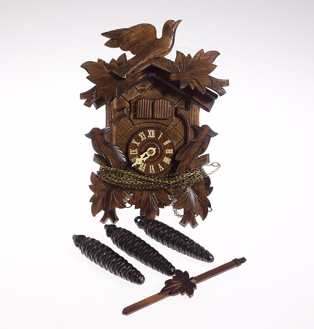 Vintage Cuckoo Clock A SCHNEIDER SOHNE BLACK FOREST: Details: Vintage Cuckoo Clock A SCHNEIDER SOHNE BLACK FOREST CUCKOO CLOCK c1978 Excellent Condition Hand Carved German Collectible Classic Cuckoo Clock Maker: A. Schneider Sohne/Regula Movement Histor
