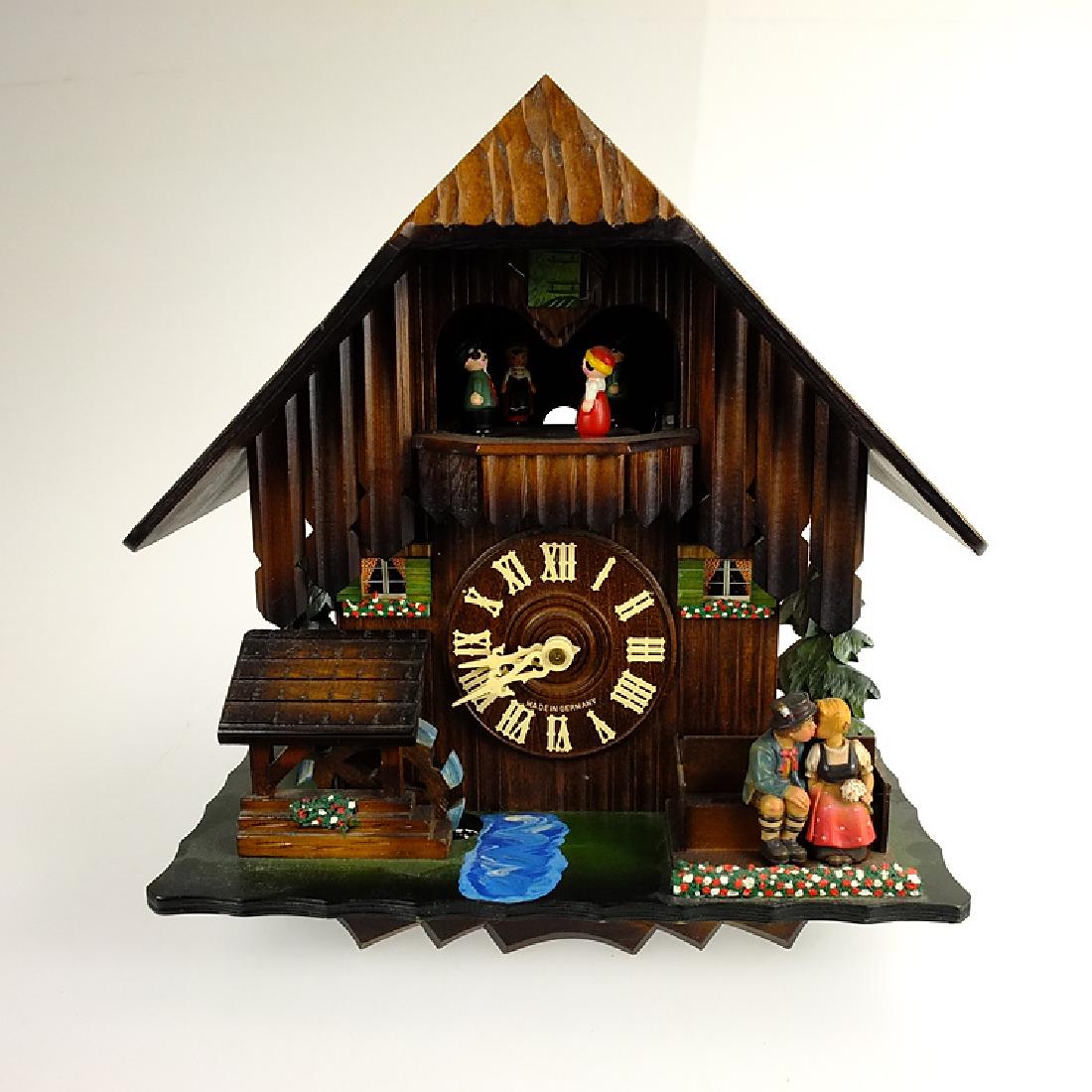 Black Forest Clock VINTAGE CUCKOO CLOCK EXCELLENT (1 of 7)