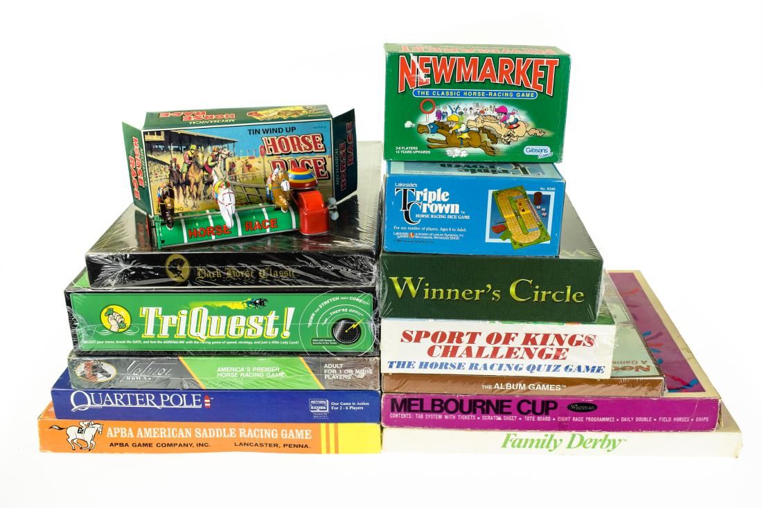 14Pcs Equestrian Board Games COLLECTIBLE HORSE RACING (1 of 5)