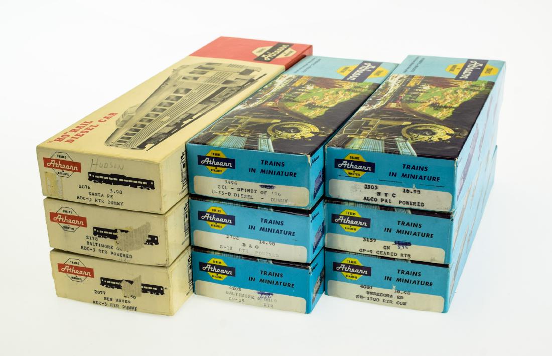 10Pcs Vintage Athearn Trains COLLECTIBLE MODEL RAILROAD: Details: 10Pcs Vintage Athearn Trains COLLECTIBLE MODEL RAILROAD HO TRAINS Baltimore & Ohio Spirit of '76 New York Central New Haven Santa Fe RDC-3 Powered This lot features ten vintage Athearn "HO" m