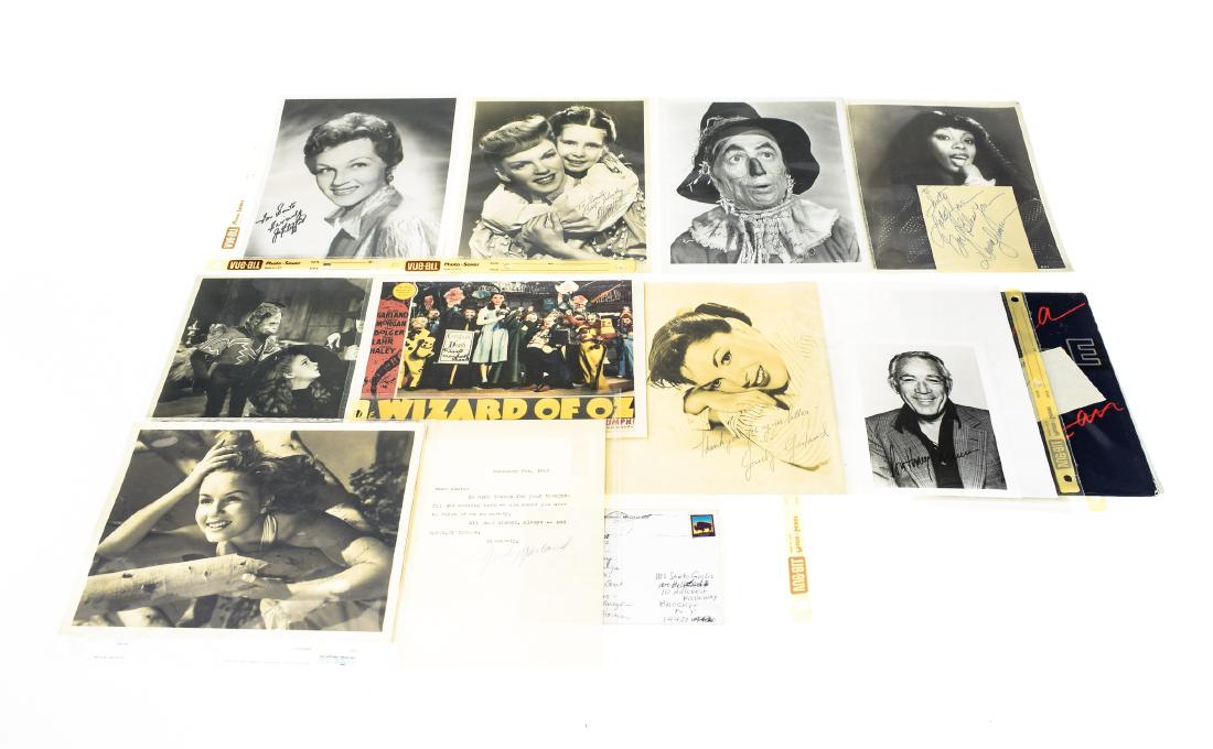 Signed Hollywood AUTOGRAPHED PHOTOS LOOSE AUTOGRAPHS &: Signed Hollywood AUTOGRAPHED PHOTOS LOOSE AUTOGRAPHS & EPHEMERA Elia Kazan Judy Garland Liza Minnelli Anthony Quinn Meinhardt Raabe Margaret O'Brien Ray Bolger Robert Duvall Donna Summers Mickey Spill