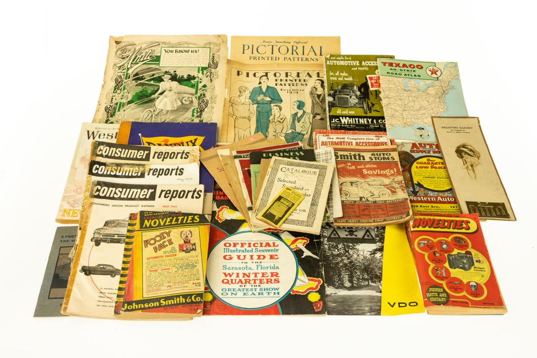Vintage Antique ADVERTISING EPHEMERA Catalogues (1 of 20)