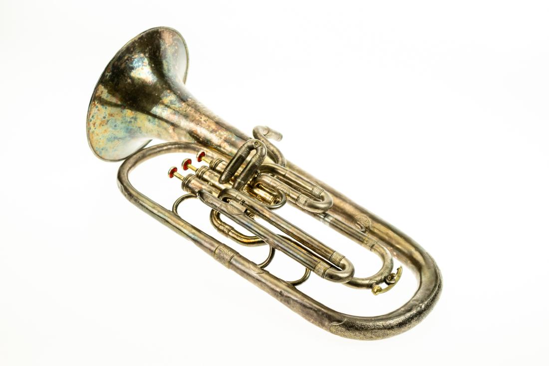 Antique Musical Instrument EUPHONIUM J W Pepper: Antique Musical Instrument EUPHONIUM J W Pepper Silver-Plated Brass Decorative Etching Wind Horn Details: This lot consists of the silver-plated brass euphonium with decorative etching shown in the co