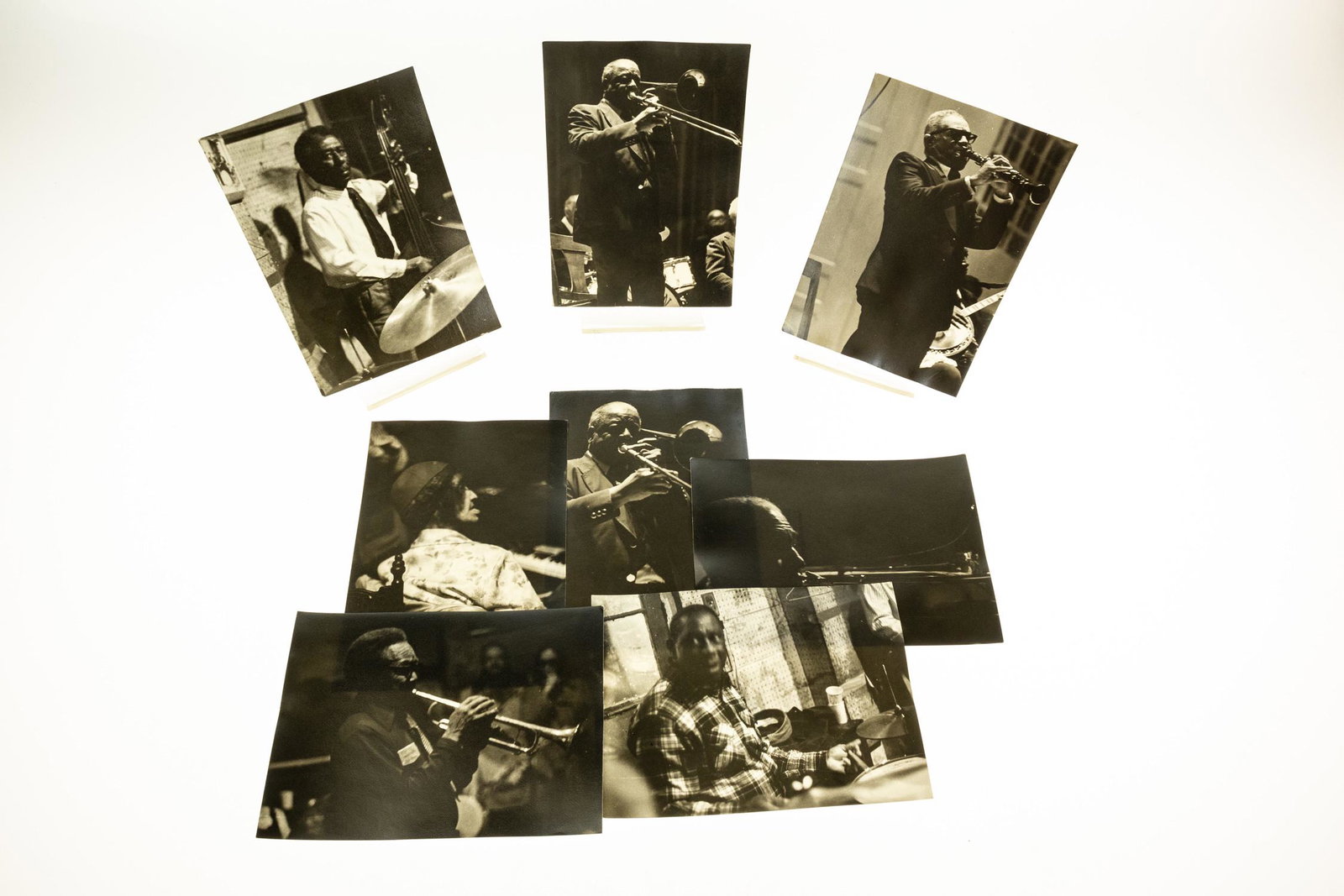 New Orleans ‐ 8Pcs ORIGINAL PHOTOGRAPHS BY: New Orleans ‐ 8Pcs ORIGINAL PHOTOGRAPHS BY GRAUMAN MARKS Vintage 1950s Black and White Preservation Hall Jazz Musicians Dede Pierce Sweet Emma Barnett Louis Nelson Joe Watkins Details: This lot 