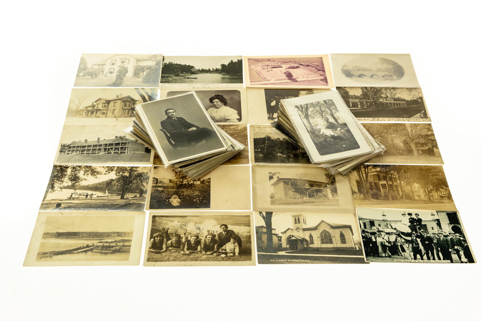 130Pcs ANTIQUE REAL PHOTO POSTCARDS Architecture: 130Pcs ANTIQUE REAL PHOTO POSTCARDS Architecture Landscape New York Children Lost River Gorge California Port Henry Soldier Logging Upper Hudson River Families Collectible Details: This lot is compris