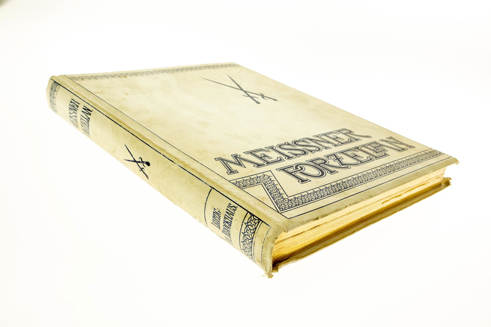 Rare Deluxe Folio ‐ Karl Berling DAS MEISSNER: Rare Deluxe Folio ‐ Karl Berling DAS MEISSNER PORZELLAN UND SEINE GESCHICHTE 1900 Deluxe Fancy Folio Decorative Endpapers Gilt Illustrated Plates Chromolithograph Heliogravure Fold‐Out Pri