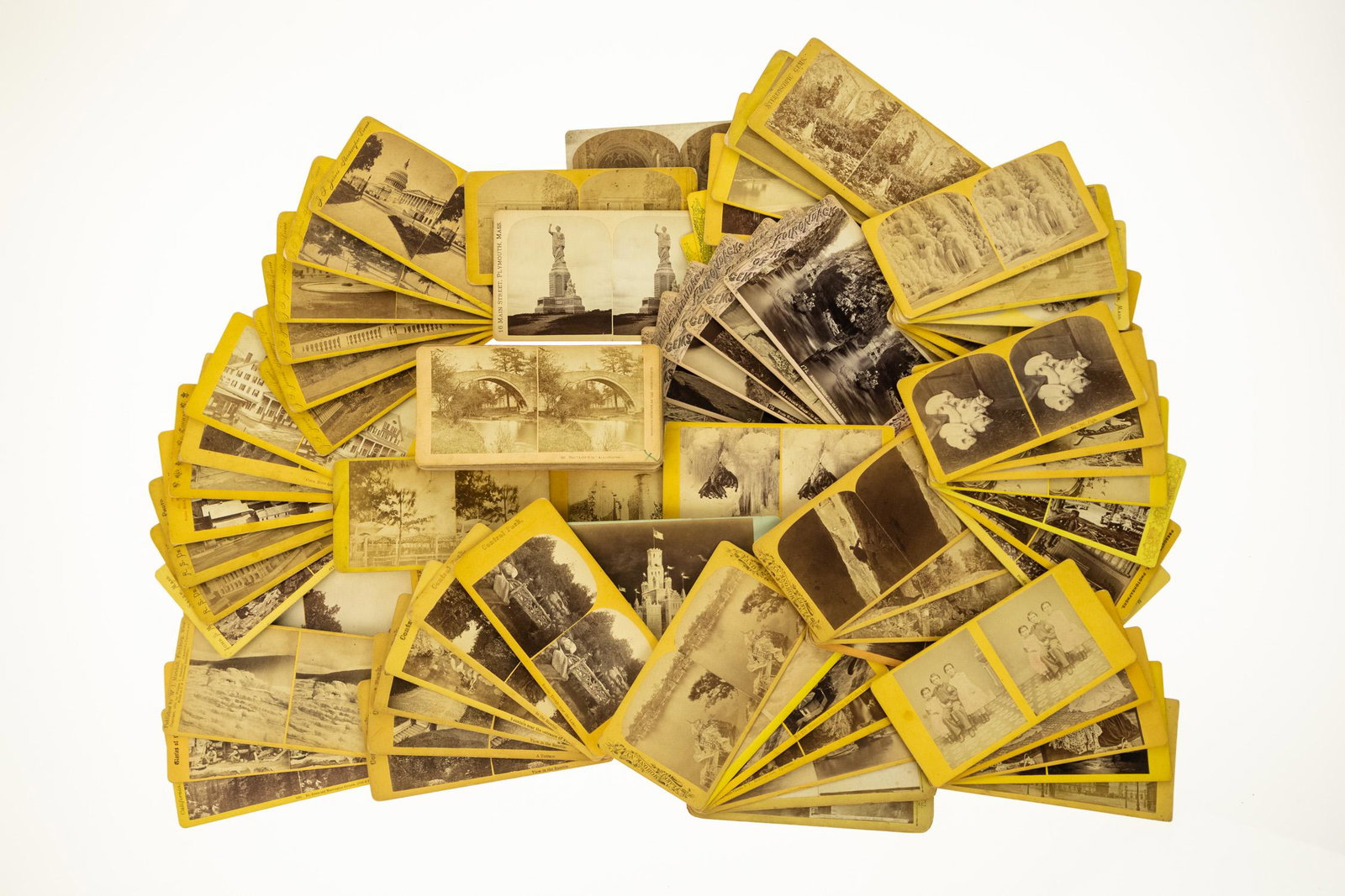 90Pcs ANTIQUE STEREOVIEW CARDS Kilburn Brothers W. I.: 90Pcs ANTIQUE STEREOVIEW CARDS Kilburn Brothers W. I. Marshall John S. Moulton R. S. de Lamater Photo J. F. Jarvis Arless Ausable Chasm Adirondacks Chicago Yosemite California Mohonk Central Park Niag