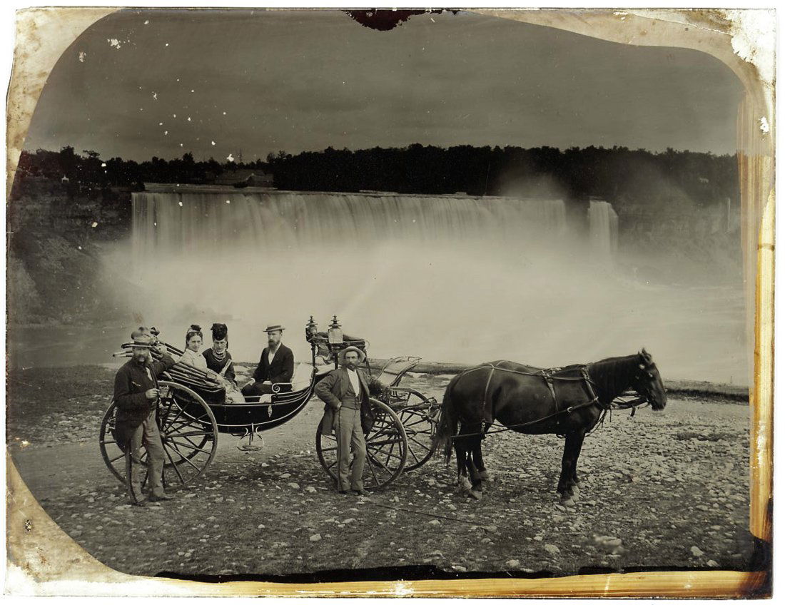 NIAGARA FALLS WHOLE PLATE AMBROTYPE: HORSES & BUGGY (1 of 1)