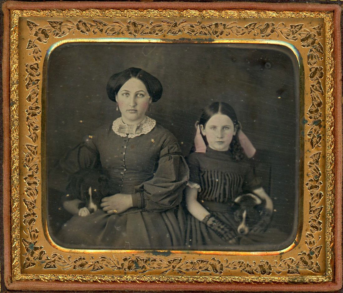 MOTHER & DAUGHTER EACH WITH DOGS THAT LOOK ALIKE (1 of 1)