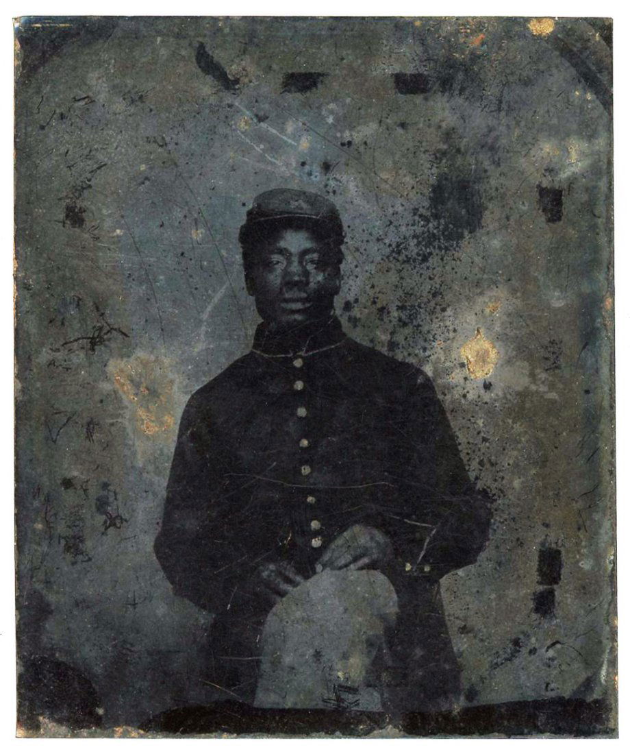 AFRICAN AMERICAN CIVIL WAR INFANTRY SOLDIER TINTYPE (1 of 1)