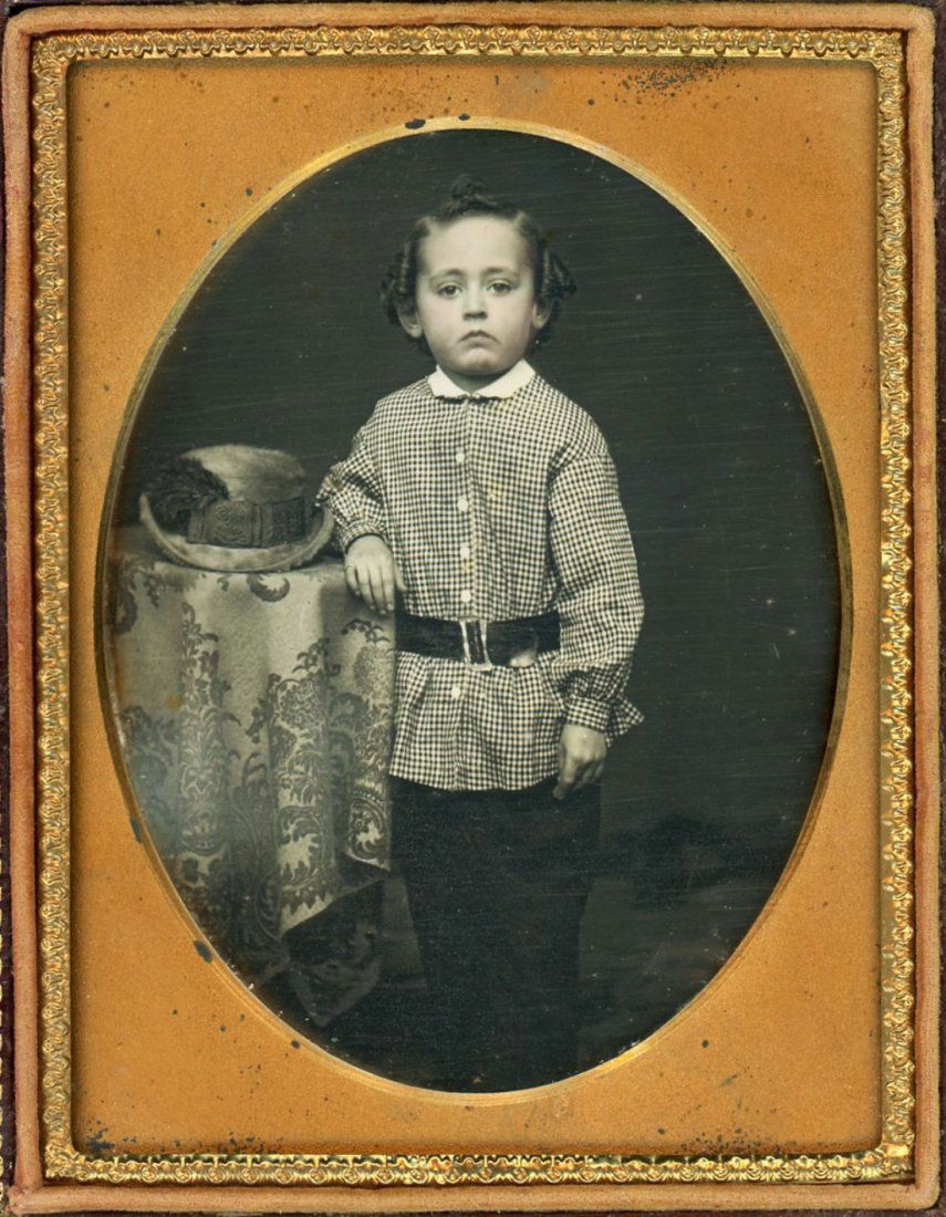 QUARTER PLATE CHILDREN DAGUERREOTYPES (1 of 3)