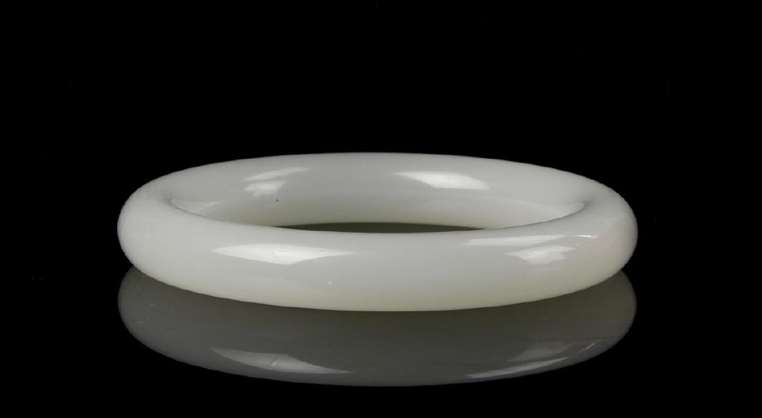 Chinese Agate Bangle (1 of 2)