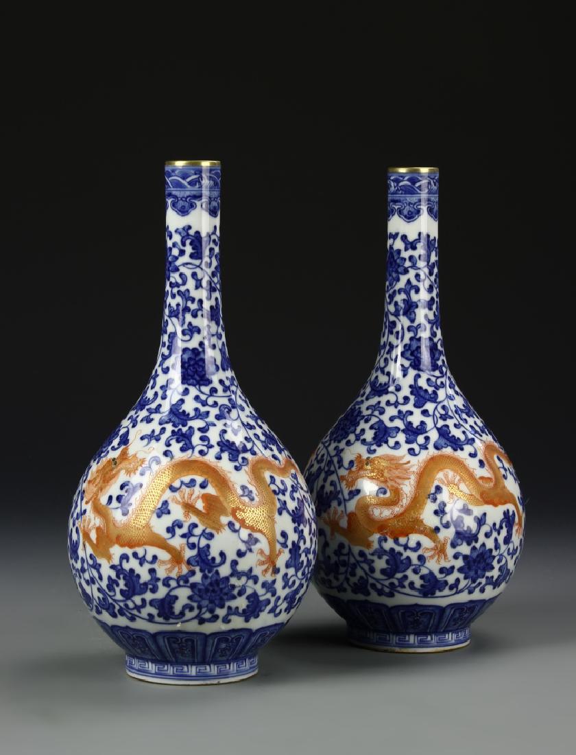 Chinese Pair Blue And White Vases (1 of 7)