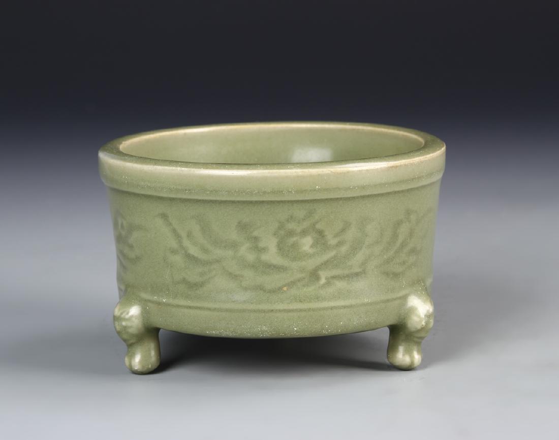 Chinese Tripod Yueyao Censer (1 of 5)