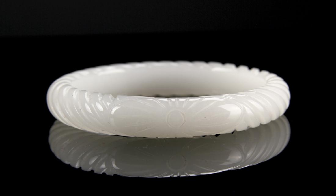 Chinese Jade Bangle (1 of 4)