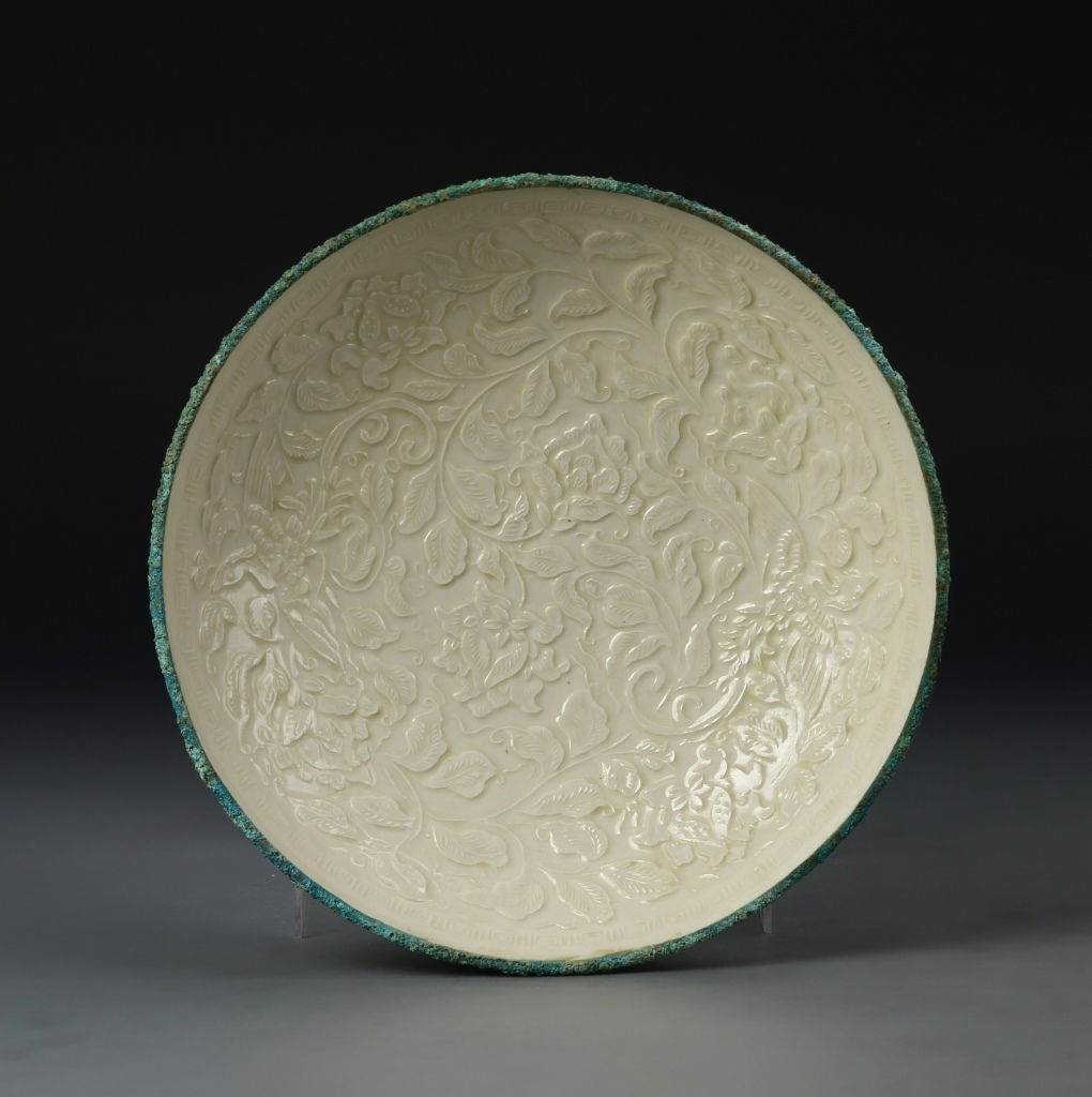 Chinese Antique Ding Yao Bowl (1 of 4)