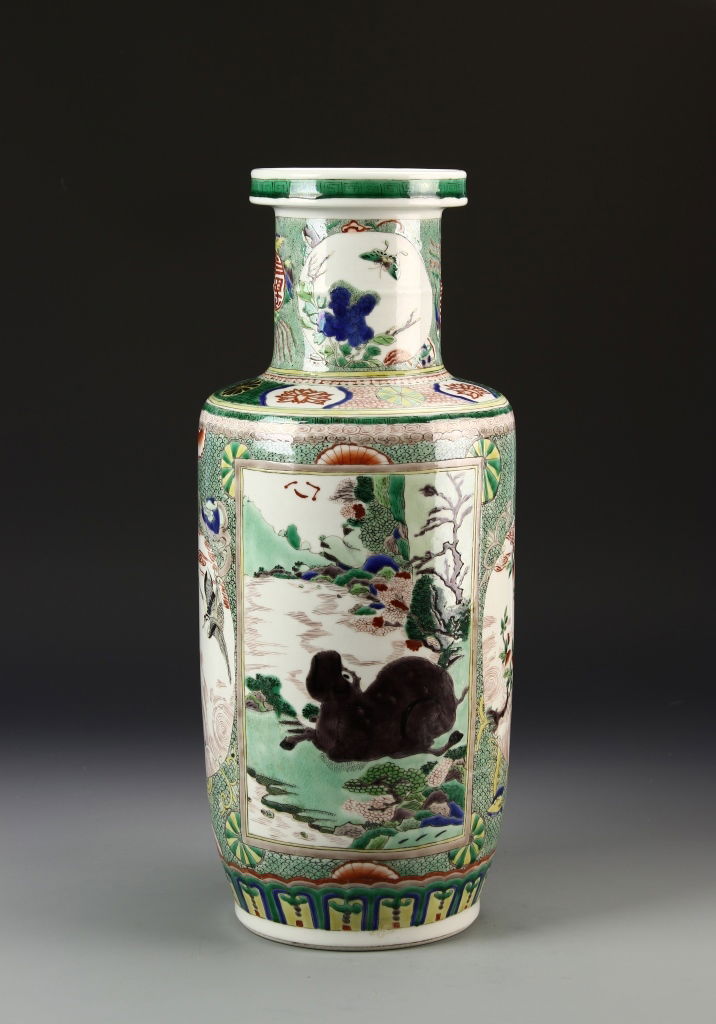 Chinese Wucai Vase (1 of 5)