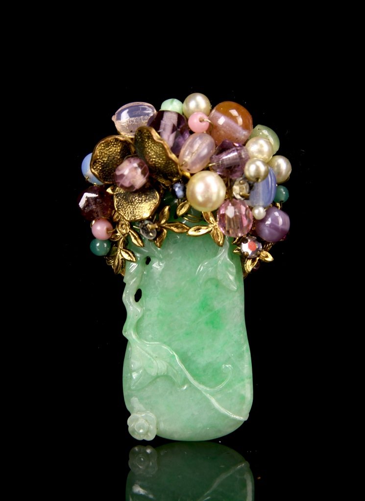 Chinese Jadeite Pendant Pin (1 of 4)