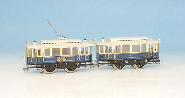 1 HEHR Straßenbahn mit Beiwagen S 13070, blau/wei: Triebwagen und Beiwagen, Gesamtlänge 41 cm, in den Münchner Farben weiß/blau, neuwertig, in OKTs.