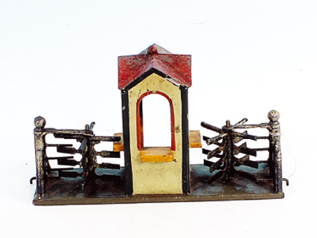 MARKLIN Kontrollhaeuschen "Klick-Klick": Orig.-Zustand, verschmutzt, Gebrauchsspuren, Brandspuren.