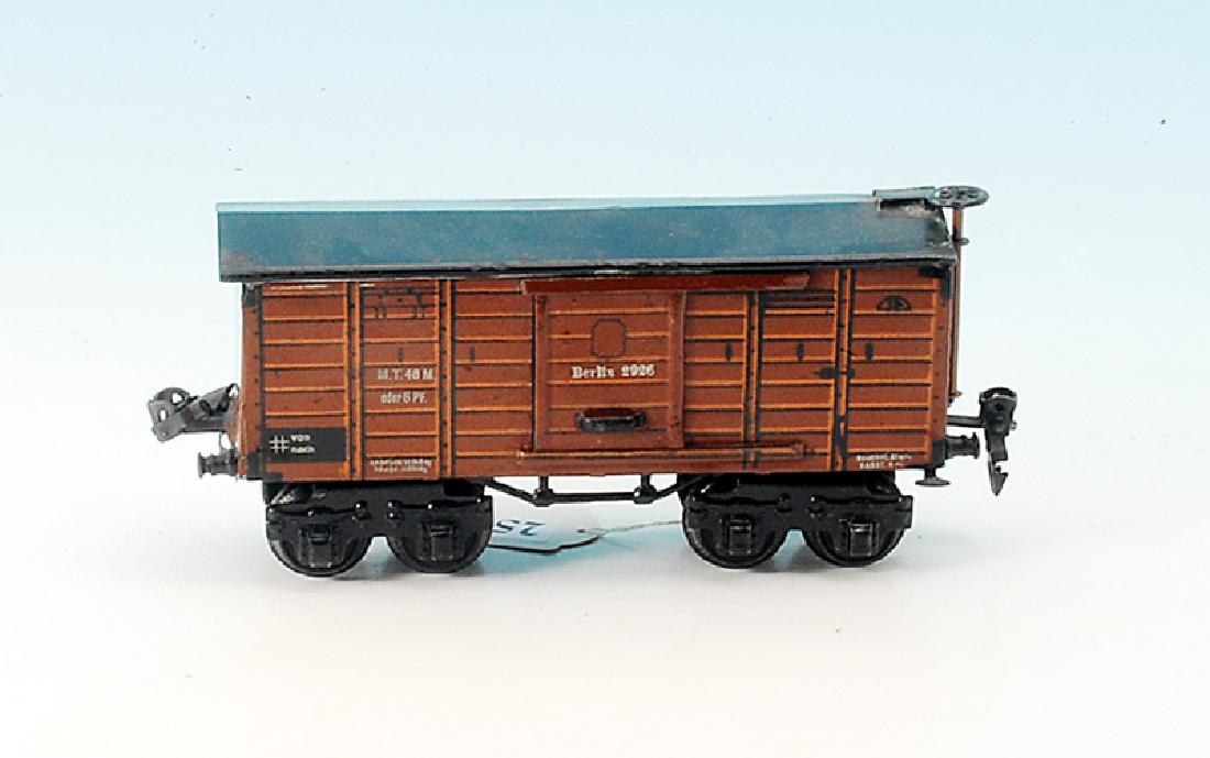 MARKLIN gedeckter Gueterwagen 2926/0 "BERLIN" (1 of 1)