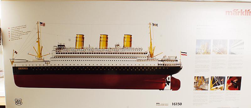 MARKLIN Replika Ozeandampfer 16150 "VICTORIA" (1 of 1)