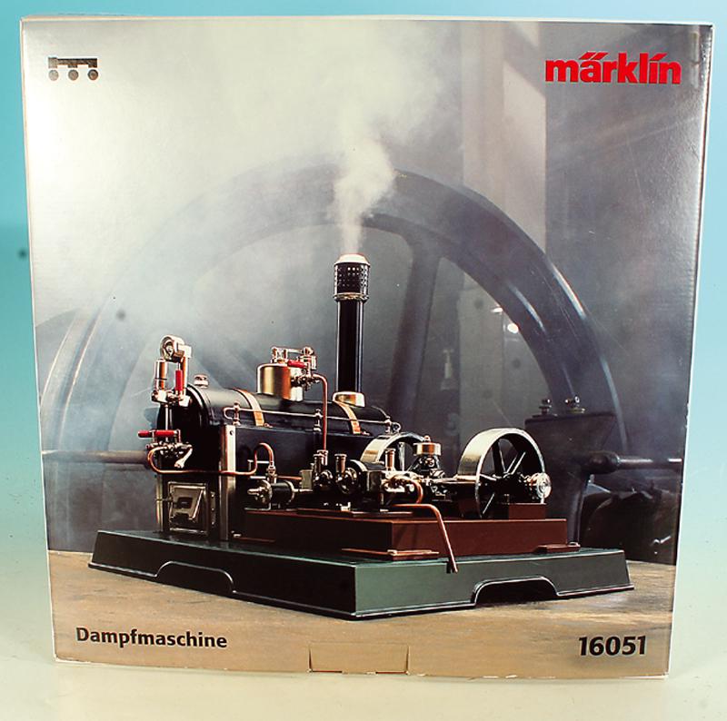 MARKLIN Replika Dampfmaschine 16051 (1 of 1)