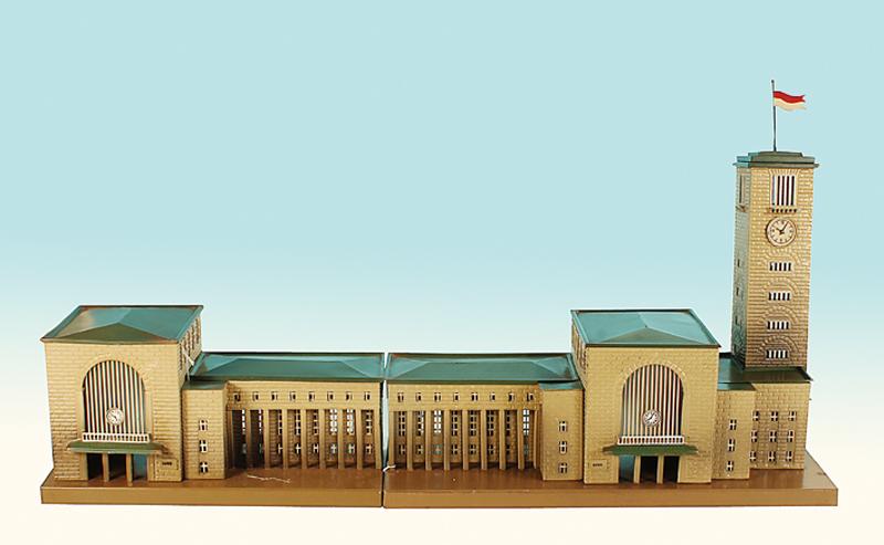 MARKLIN Bahnhof 2038/2039, fuer Spur 0 (1 of 1)