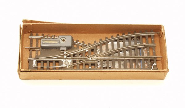 FLEISCHMANN Weichenpaar 621 BA, li. u. re.