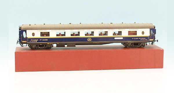 FULGUREX int. Salonwagen