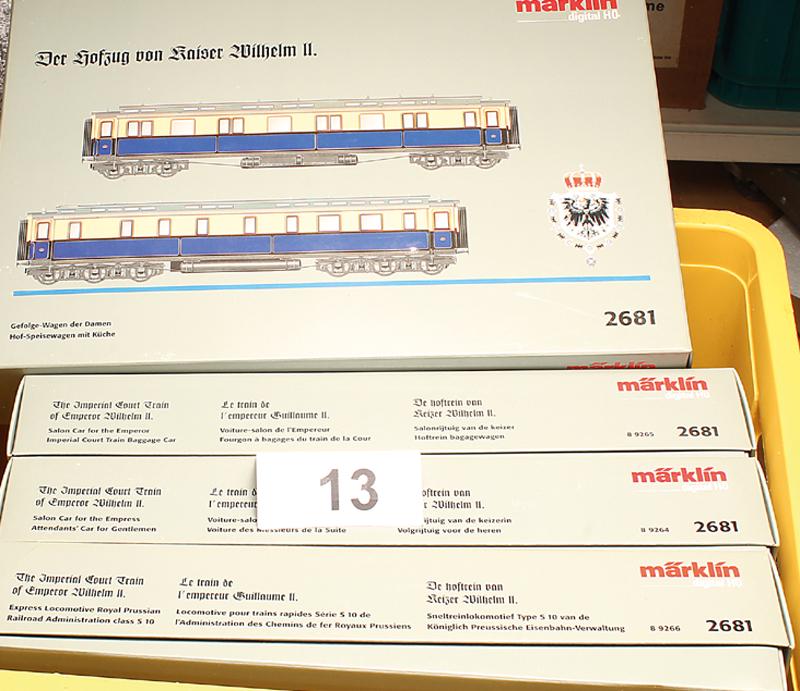 MARKLIN Personenzug 2681 "HOFZUG VON KAISER WILHELM (1 of 1)