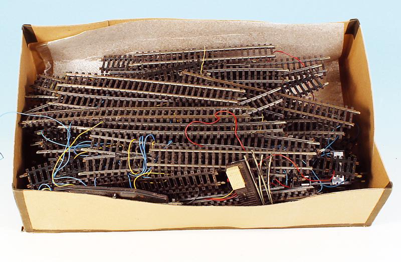 Konvolut MARKLIN K-Gleise und Weichen, Spur H0 (1 of 1)