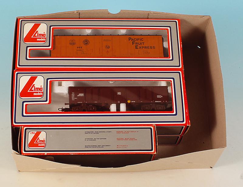 5 LIMA Gueterwagen: sehr guter Zustand, in OKTs.