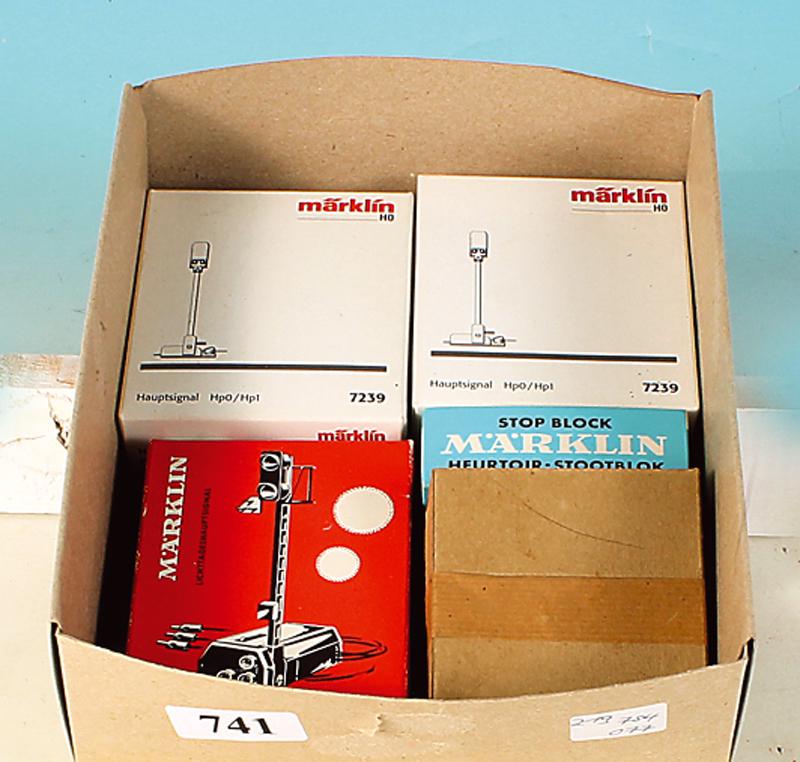 3 MARKLIN Signale (1 of 1)