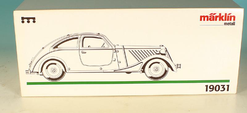 MARKLIN Limousine 19031 (1 of 1)