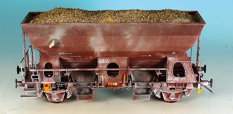 MAGNUS Schuettgutwagen der DB (1 of 1)