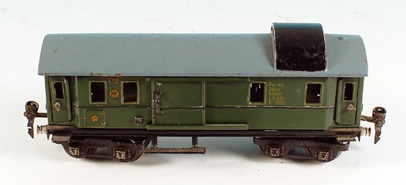 MARKLIN Packwagen 1854/0 (1 of 1)