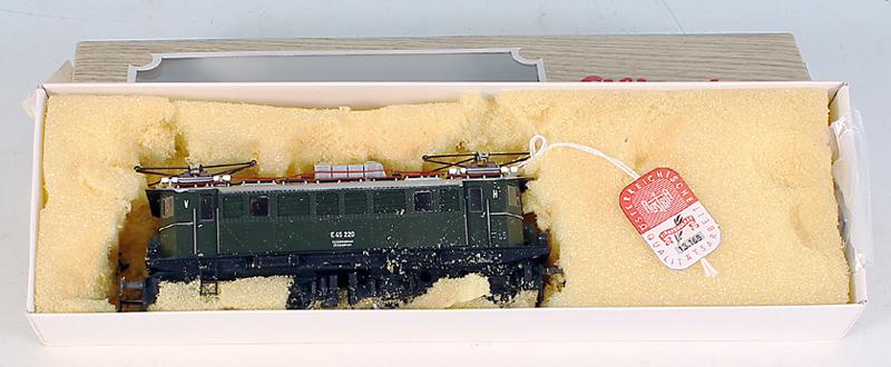 LILIPUT E-Lok E 45 (1 of 1)