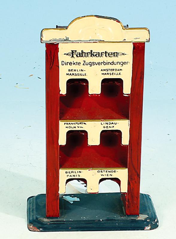 BING Fahrkartenschrank: Hoehe 18,5 cm, Lackabplatzungen Fahrkarten fehlen.