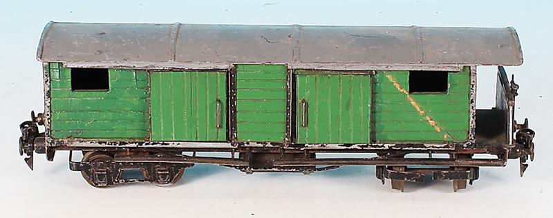 Selbstbau Packwagen, Spur 0: 29 cm, Vollmetall, Gebrauchsspuren.