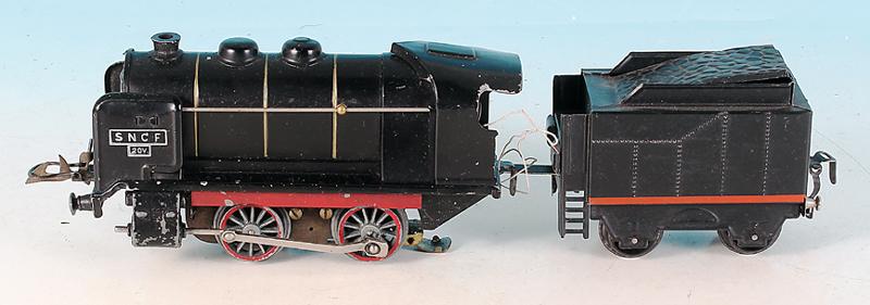 HORNBY Dampflok: 20 Volt, deutliche Gebrauchsspuren.