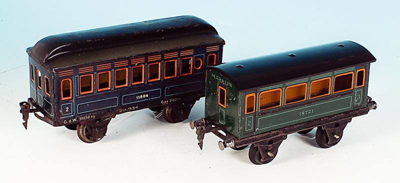 2 MARKLIN Personenwagen, Spur 1 (1 of 1)