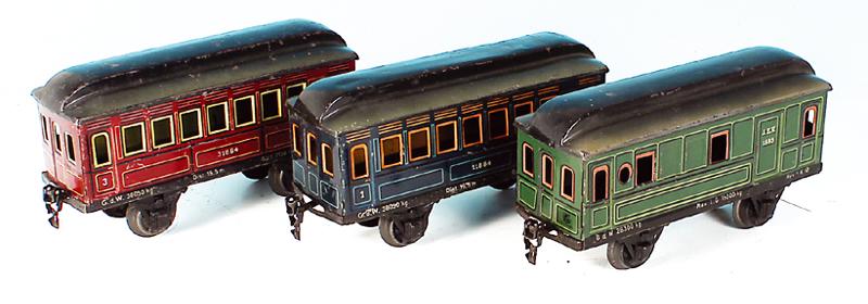 3 MARKLIN Personenwagen, Spur 1 (1 of 1)