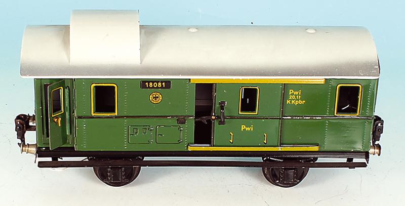 MARKLIN Packwagen 1808/1 (1 of 1)