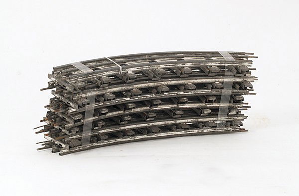 10 MÄRKLIN Progreßgleise 3640 A 1/1: 12er Kreis, gebogen, guter Orig.-Zustand, leichte Korrosion.