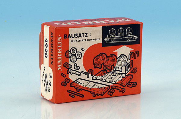 MÄRKLIN Bausatz Behältertragwagen 4920: neuwertig und unmontiert, alle Schiebebilder vorhanden.