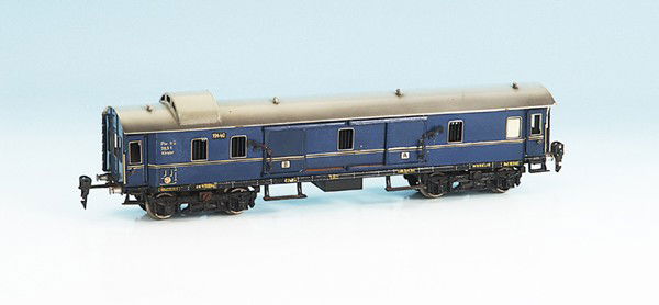 MÄRKLIN Packwagen 1944/0 J: 40 cm, blau, Dach grau handlackiert, guter Orig.-Zustand, minimale Gebrauchsspuren.