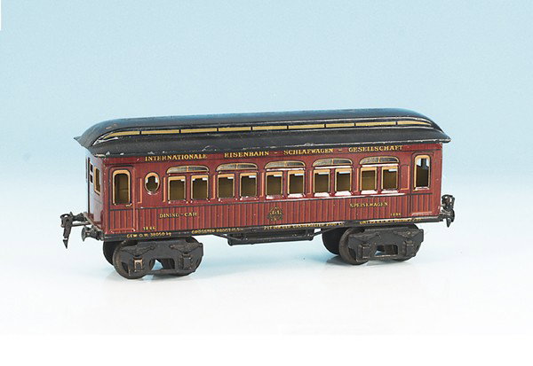 MÄRKLIN int. D-Zug-Wagen 1886/1: 32,5 cm, teak lithogr., Dach schwarz handlackiert, Orig.-Zustand, Gebrauchsspuren.