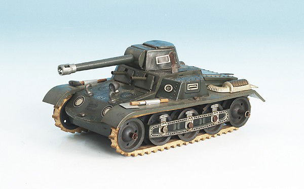 GAMA Panzer: Blech, guter Zustand.